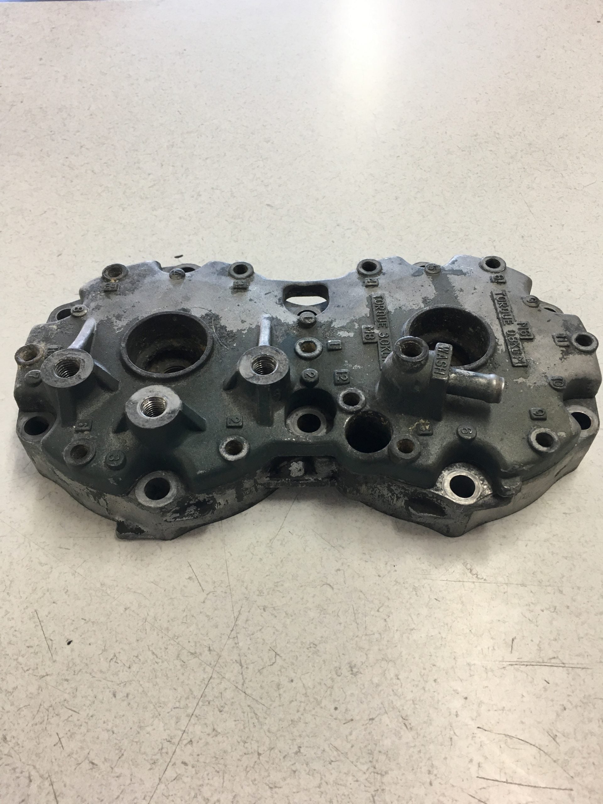 Yamaha 6M6 Second Hand 650 Cylinder Head image 1